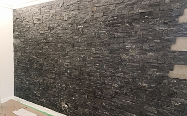 Современный акцент в интерьере с помощью 3D панелей RKS SLATE Кварцит Black Quartz Modern