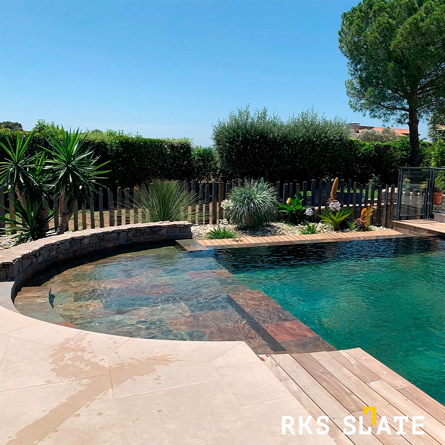 Облицовка бассейна натуральной сланцевой плиткой Copper Natura: Превосходство природы в вашем водном пространстве