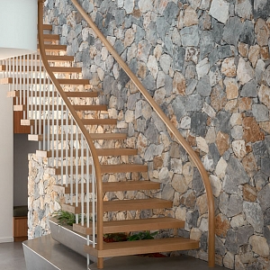 Отделка лестницы натуральным камнем: Облицовочный камень RKS SLATE Beige Grey Quartz Loose