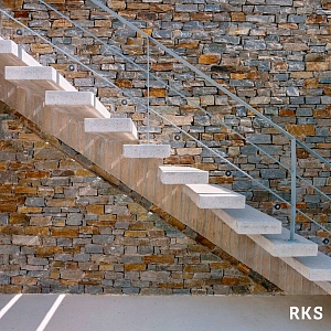 Отделка бетонных лестниц камнем 3D панели RKS SLATE Кварцит Boston Blend Country