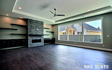 3D панели из камня RKS SLATE Мрамор Woody Grey Classic. Оформление камина натуральным камнем