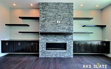 3D панели из камня RKS SLATE Мрамор Woody Grey Classic. Оформление камина натуральным камнем