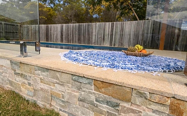 Облицовка бассейнов натуральным камнем RKS SLATE Beige Slate Modern: стиль и долговечность