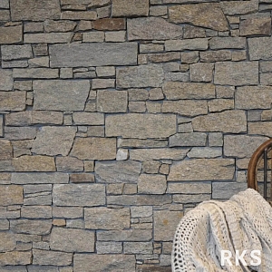 Отделка камнем в интерьере 3D панели RKS SLATE Кварцит Sesame Yellow Country