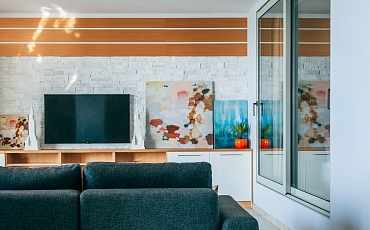 Оформление интерьера натуральным белым кварцитом White Quartz Modern